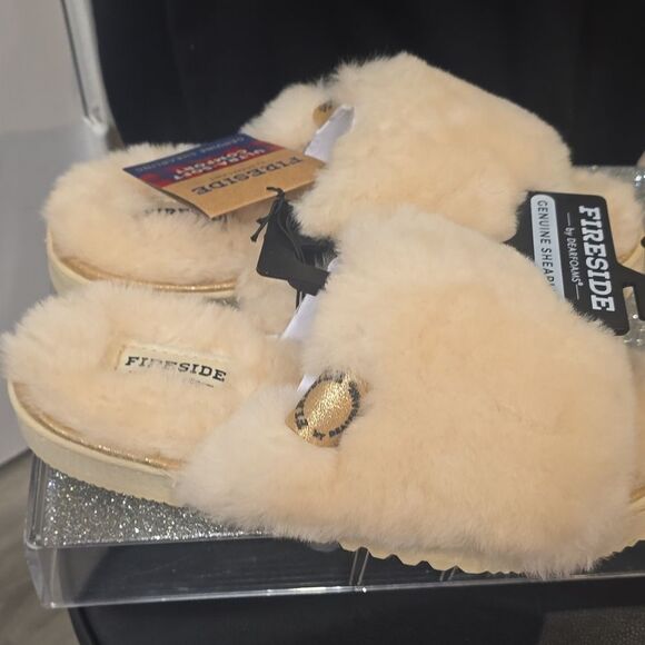 Fireside By Dearfoams Cairns Genuine Shearling Slide Slipper-Metallic Suede Trim - Picture 10 of 11